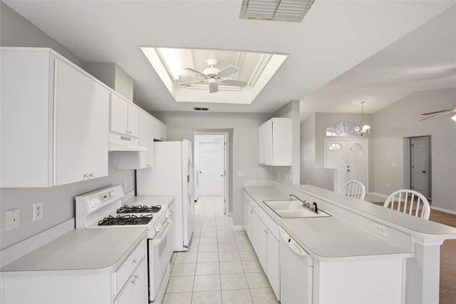 24644 LAUREL RIDGE DRIVE, Lutz, FL 33559