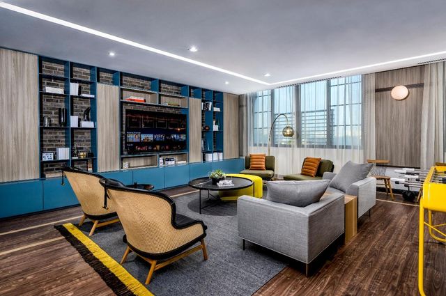 240 NW 25th Street 801, Miami, FL 33127