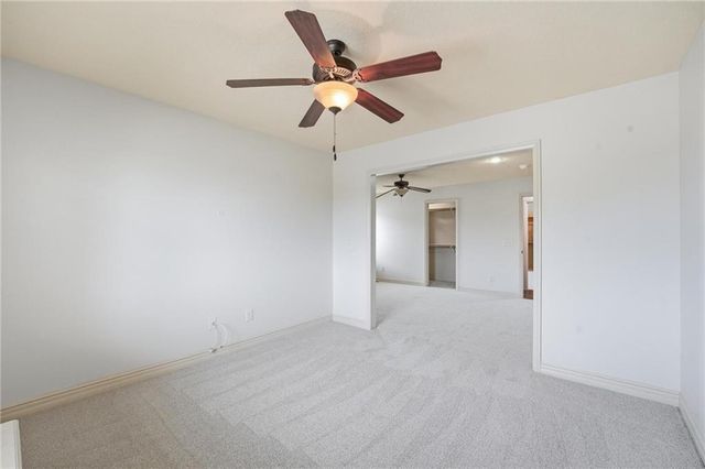 324 NW Thoreau Circle, Lee's Summit, MO 64081