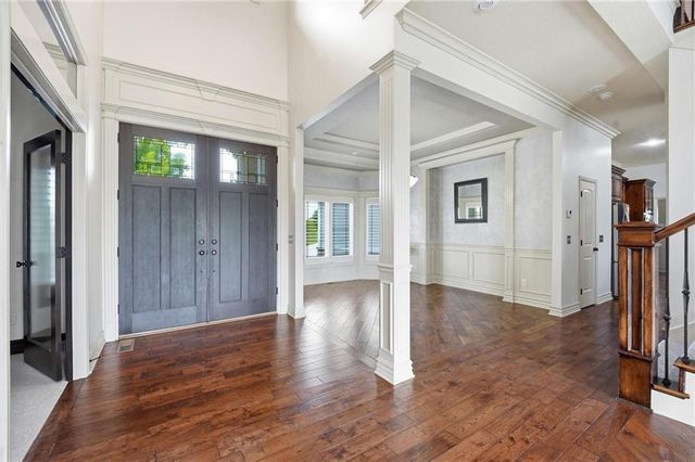 324 NW Thoreau Circle, Lee's Summit, MO 64081