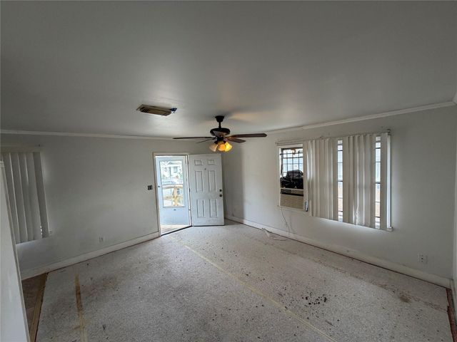 904 E 39th Street, Houston, TX 77022