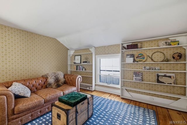 155 South 5th Street, Lewiston, NY 14092