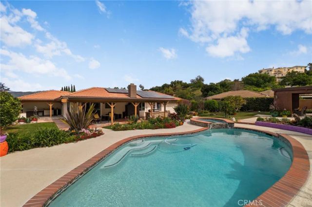 524 S Rancho Simi, Covina, CA 91724