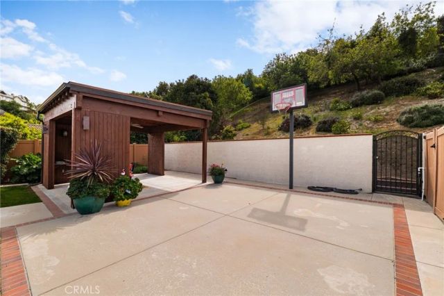 524 S Rancho Simi, Covina, CA 91724