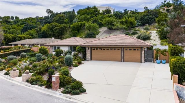 524 S Rancho Simi, Covina, CA 91724