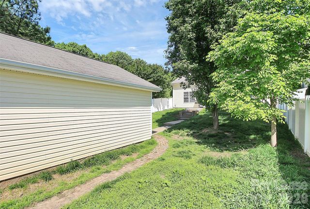 19506 Deer Valley Drive, Cornelius, NC 28031