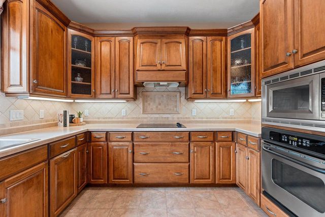 278 PETERLYNN DRIVE, Wrightstown, WI 54180