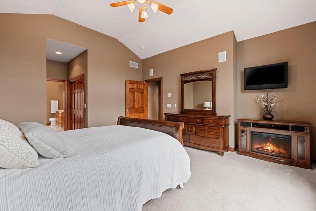 278 PETERLYNN DRIVE, Wrightstown, WI 54180