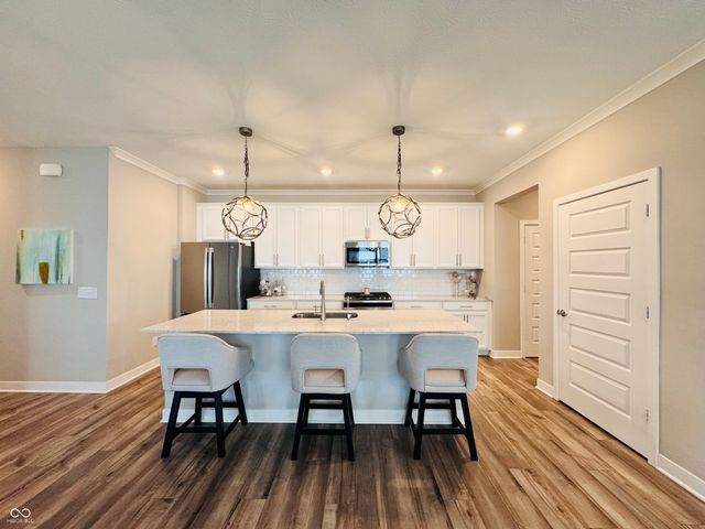 11730 Harvester Circle S, Noblesville, IN 46060
