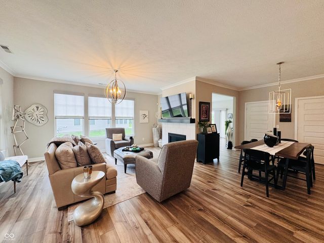 11730 Harvester Circle S, Noblesville, IN 46060