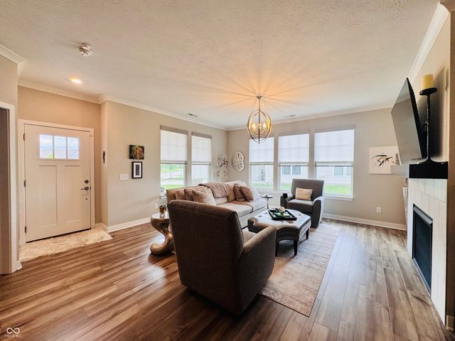 11730 Harvester Circle S, Noblesville, IN 46060