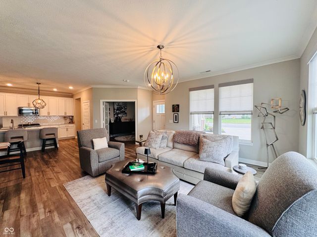 11730 Harvester Circle S, Noblesville, IN 46060