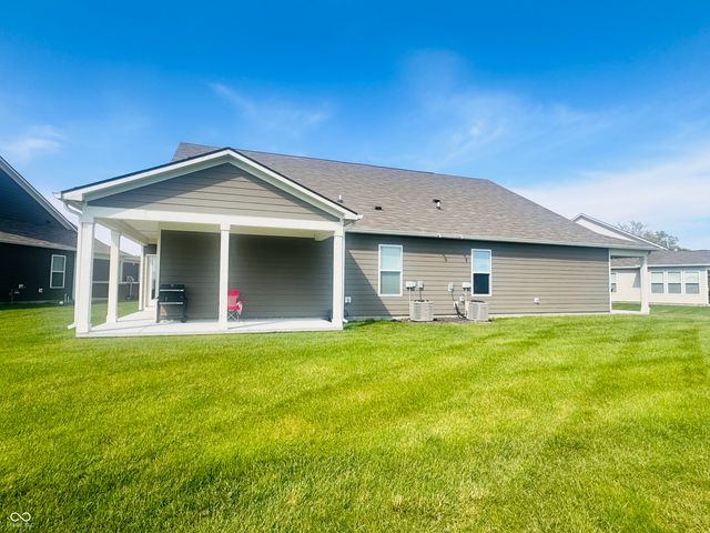 11730 Harvester Circle S, Noblesville, IN 46060