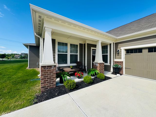 11730 Harvester Circle S, Noblesville, IN 46060