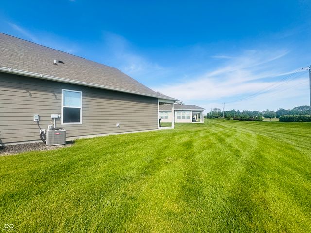 11730 Harvester Circle S, Noblesville, IN 46060
