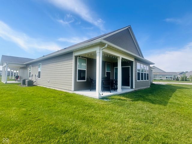 11730 Harvester Circle S, Noblesville, IN 46060