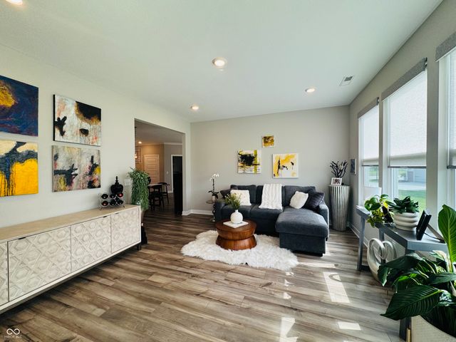11730 Harvester Circle S, Noblesville, IN 46060