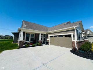 11730 Harvester Circle S, Noblesville, IN 46060