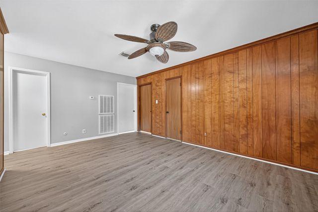 1714 Corral Drive, Houston, TX 77090