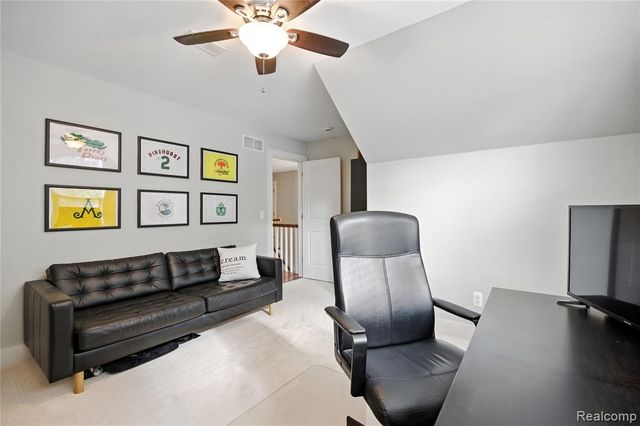 4223 Hampton Boulevard, Royal Oak, MI 48073