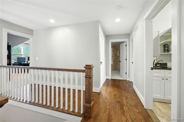 4223 Hampton Boulevard, Royal Oak, MI 48073