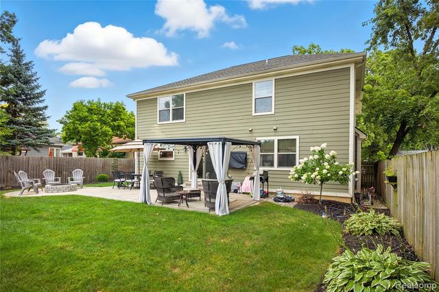 4223 Hampton Boulevard, Royal Oak, MI 48073