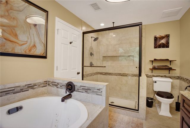5426 Forest Edge Dr, South Fayette, PA 15057