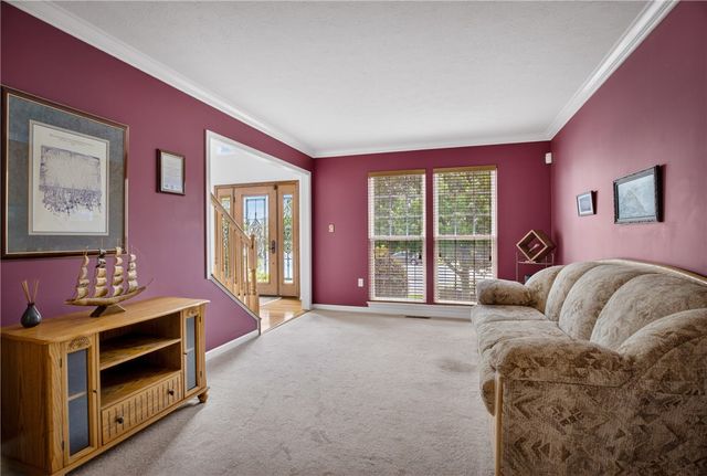 5426 Forest Edge Dr, South Fayette, PA 15057