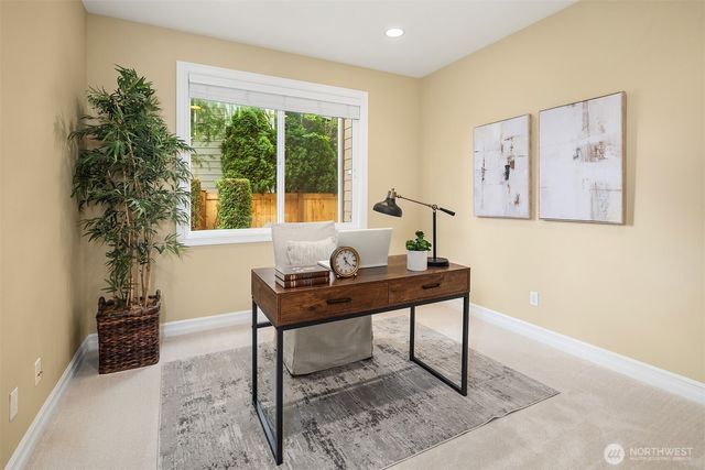 27542 SE 28th Court, Sammamish, WA 98075