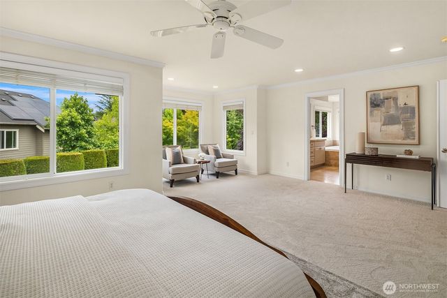 27542 SE 28th Court, Sammamish, WA 98075