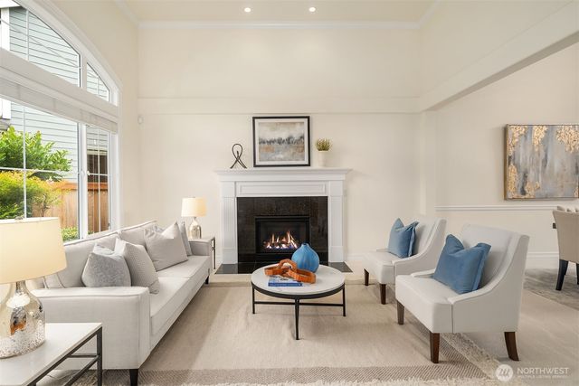27542 SE 28th Court, Sammamish, WA 98075