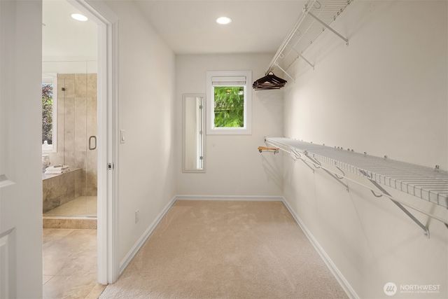 27542 SE 28th Court, Sammamish, WA 98075