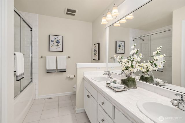 27542 SE 28th Court, Sammamish, WA 98075