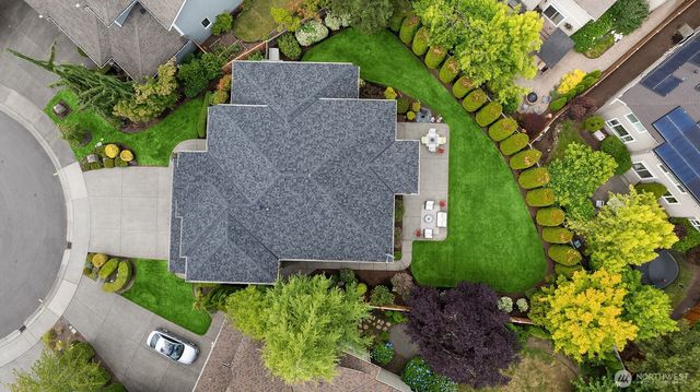 27542 SE 28th Court, Sammamish, WA 98075