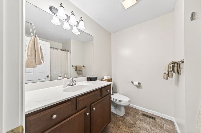 4535 Ewing Dr, Baxter, TN 38544