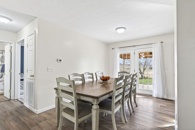 4535 Ewing Dr, Baxter, TN 38544