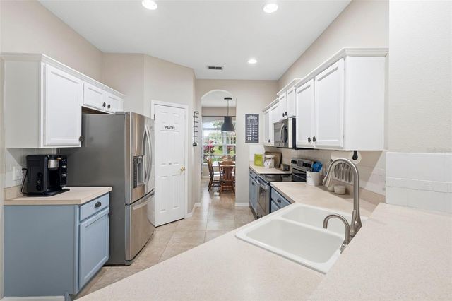 623 WOODFORD DRIVE, Debary, FL 32713