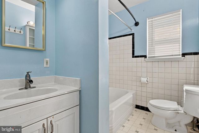 1931 PRINCETON AVE, Camp Hill, PA 17011