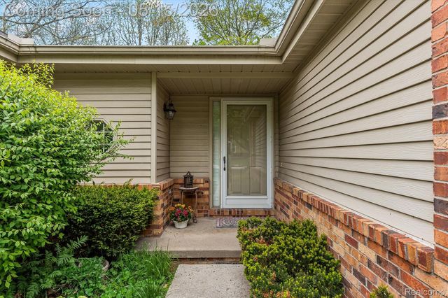 19557 Cardene Way 53, Northville Township, MI 48167