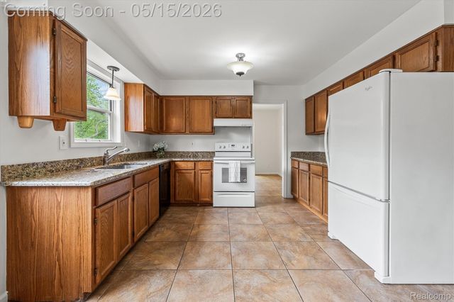 19557 Cardene Way 53, Northville Township, MI 48167