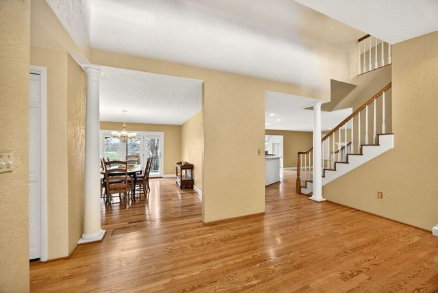 2585 Freedom Way, Medford, OR 97504