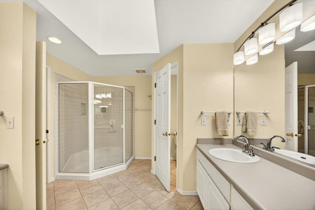 2585 Freedom Way, Medford, OR 97504