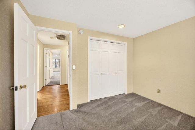 2585 Freedom Way, Medford, OR 97504