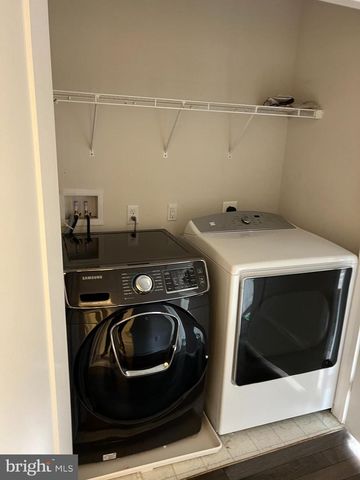 25 JESSOP LN, Hatboro, PA 19040