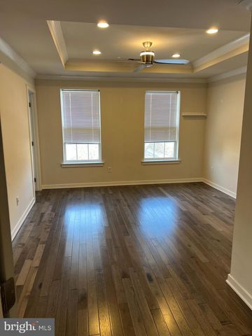 25 JESSOP LN, Hatboro, PA 19040