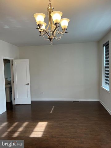 25 JESSOP LN, Hatboro, PA 19040