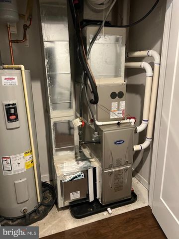 25 JESSOP LN, Hatboro, PA 19040