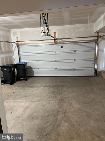 25 JESSOP LN, Hatboro, PA 19040