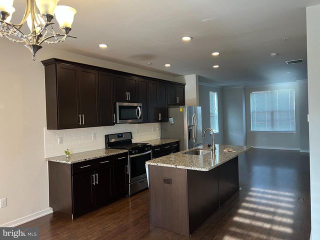 25 JESSOP LN, Hatboro, PA 19040