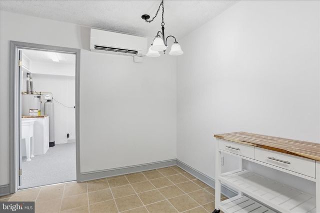 1310 SILER RD, Winchester, VA 22603